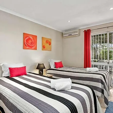 Sleeps 6 With Pool And Air Con Willa Vilamoura