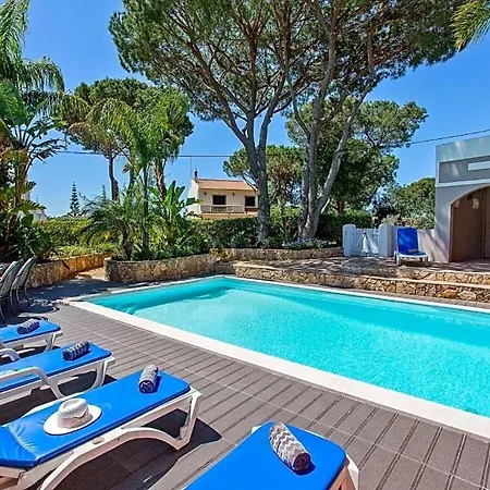 Sleeps 6 With Pool And Air Con * Vilamoura